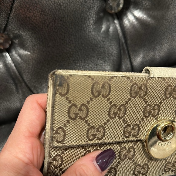 Gucci Wallet - Picture 4 of 8